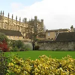 Risinghurst, Oxford, An Entire 2Beds, 2Bathrooms, Free Wi-Fi, Free Parking