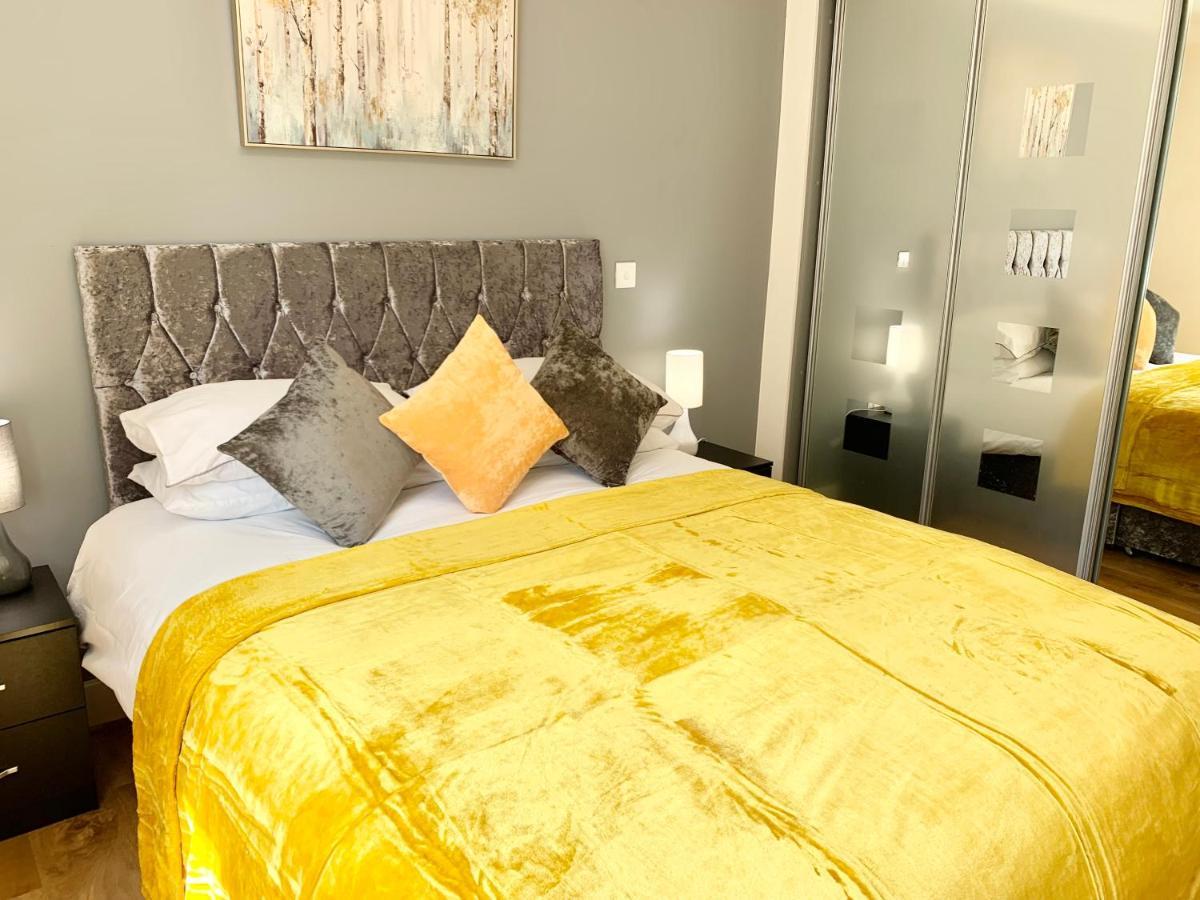 Risinghurst, Oxford, An Entire 2beds, 2bathrooms, Free Wi-fi, Free Parking Appartement *